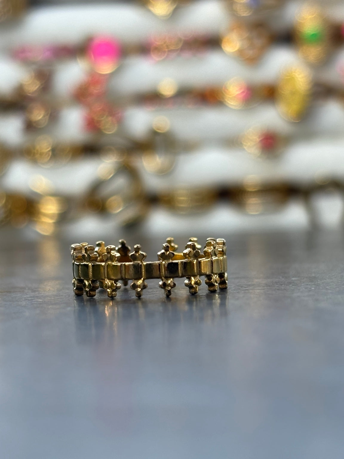 Bague dorée ajustable motif géométrique